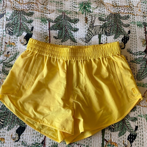 P.E Nation, Like NEW, set of 4 shorts. The Full Time Short. - Picture 12 of 15